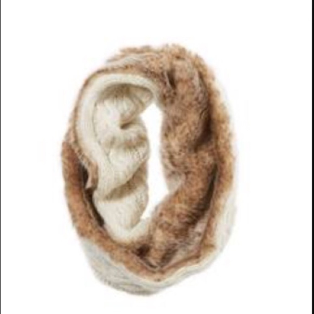 American Eagle Faux Fur Infinity Scarf